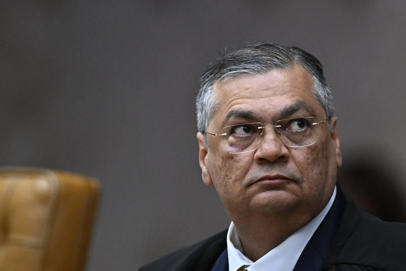 Flávio Dino, quem diria, desmascarou Gilmar Mendes