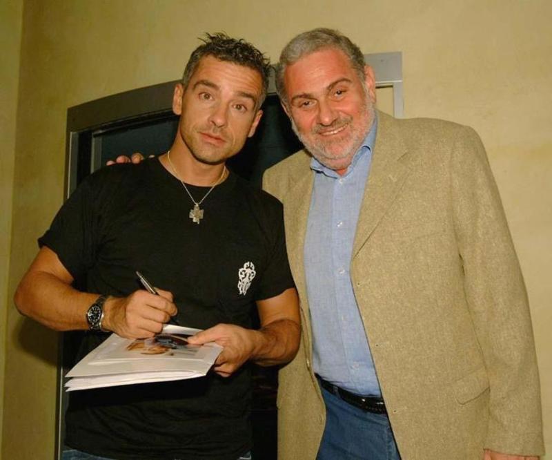 Eros Ramazzotti'nn 37. Albümü: 'Önemli Bir Hikaye'