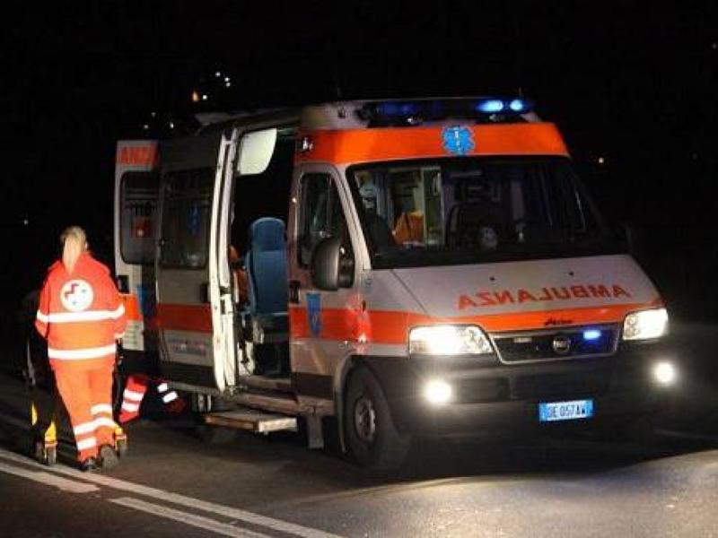 Arzano, fiammata in casa da una stufa:Â feriti genitori, figlio di 6 anni e nipote 16enne Arzano, fiammata in casa da una stufa:Â feriti genitori, figlio di 6 anni e nipote 16enne