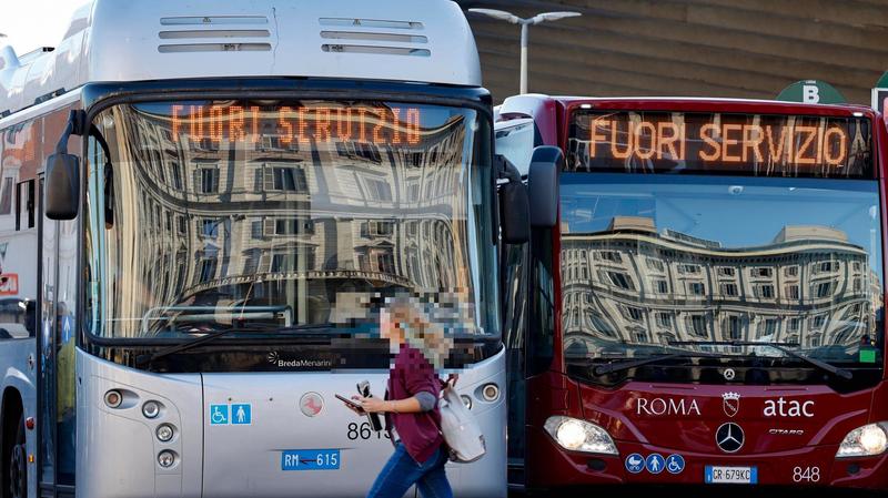 Sciopero Atac 9 dicembre 2025 a Roma: orari e fasce garantite. Stop a bus, metro e tram Sciopero Atac 9 dicembre 2025 a Roma: orari e fasce garantite. Stop a bus, metro e tram