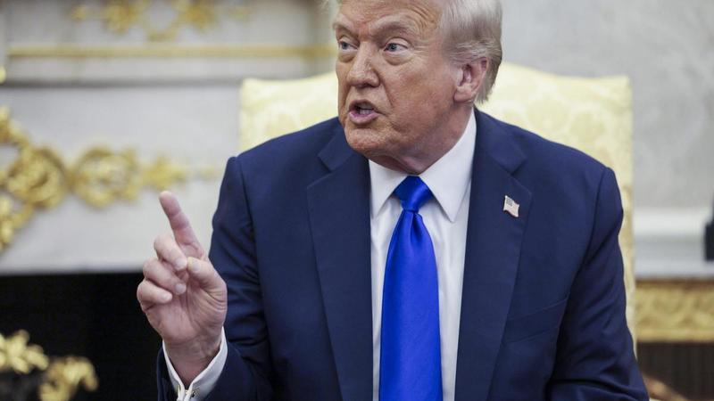 Trump mana i Europa obeeix