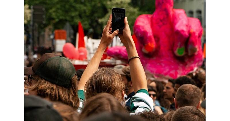 Юри Велев Юри Велев