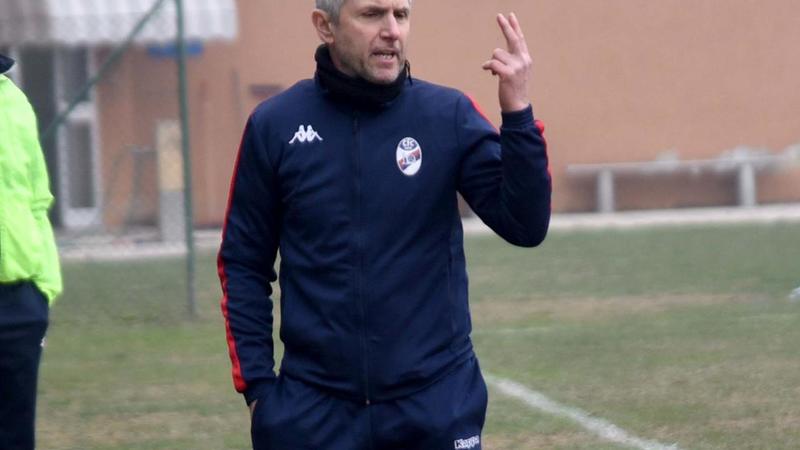 Casumaro, botta e risposta. Ferma sul pari la capolista