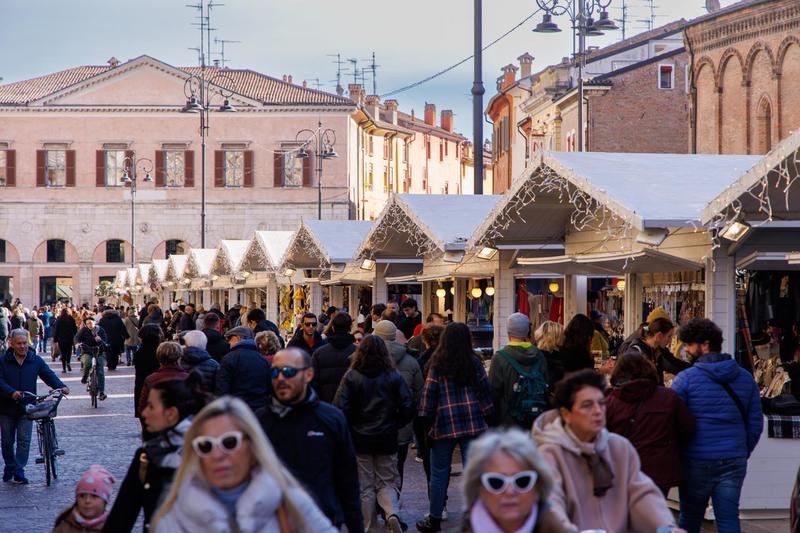 Regali di Natale e insolvenze: su Ferrara il rischio usura Regali di Natale e insolvenze: su Ferrara il rischio usura