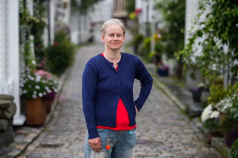 Menneskerettigheter og antidiskriminering er to sider av samme sak Menneskerettigheter og antidiskriminering er to sider av samme sak