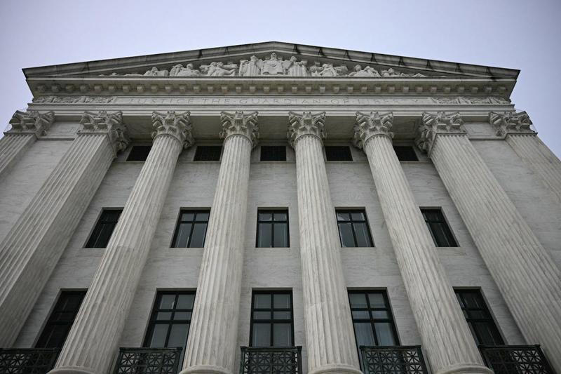 Supreme Court Sounds Ready to Let Trump Control All Federal Agencies