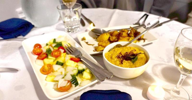 Sri Lankan chef brings taste of island to care home with curry nights