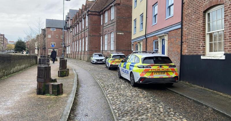 Discovery of personal items leads to dramatic police search Discovery of personal items leads to dramatic police search