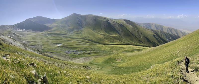 En las alturas de Kirguistán buscamos descifrar y proteger los grabados rupestres del valle de Saimaluu Tash En las alturas de Kirguistán buscamos descifrar y proteger los grabados rupestres del valle de Saimaluu Tash