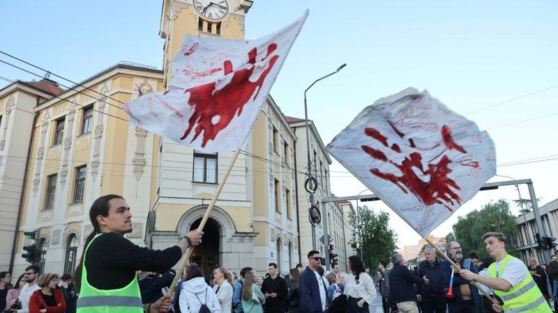 Studentska pobuna između uspeha i apsurda