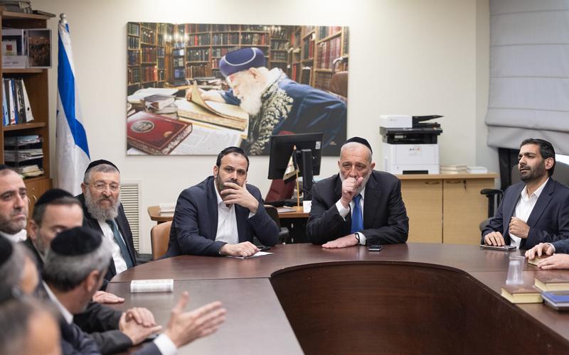 Deri: Shas won’t support 2026 budget until Haredi kids get food-stamp funds Deri: Shas won’t support 2026 budget until Haredi kids get food-stamp funds