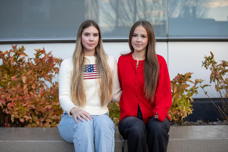 Guest Essay: As a twin, I want sibling-specific scholarships in college Guest Essay: As a twin, I want sibling-specific scholarships in college