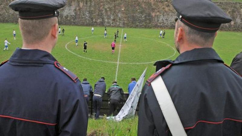 Ancora botte in campo tra ragazzini: spogliatoi vandalizzati all’Ausonia e danni da migliaia di euro Ancora botte in campo tra ragazzini: spogliatoi vandalizzati all’Ausonia e danni da migliaia di euro