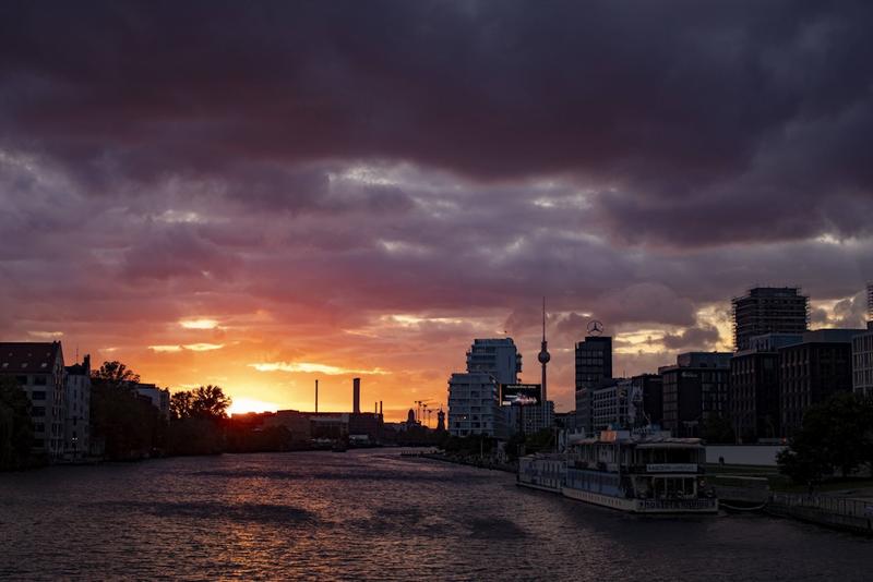 Deutscher Immobilienmarkt im Aufwind – Berlin rutscht in die schwerste Krise seit Jahrzehnten