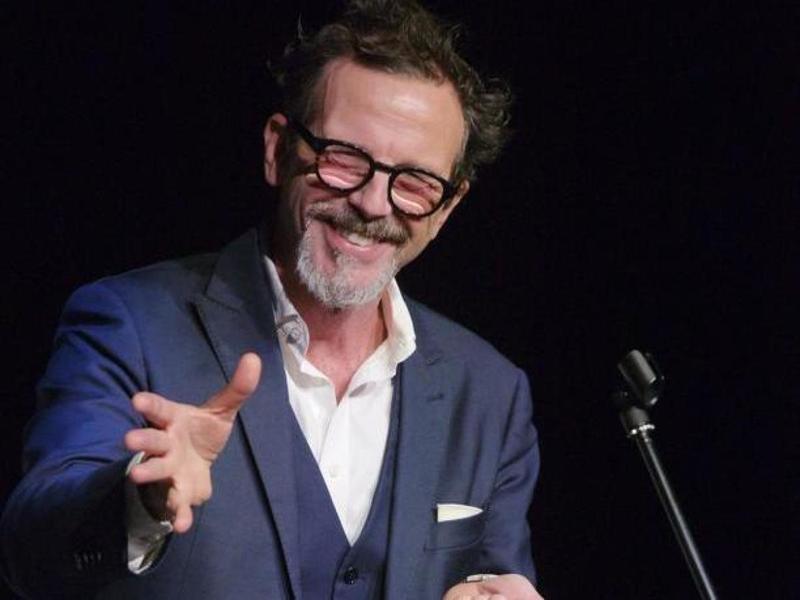 Il comico Germano Lanzoni: «Ricordatevi di ridere, fa bene alla salute e al business» Oggi con Buone Notizie