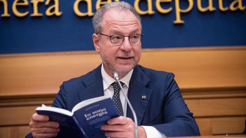 Mulè e il referendum: “Il voto in due giorni, antidoto all’astensione” Mulè e il referendum: “Il voto in due giorni, antidoto all’astensione”