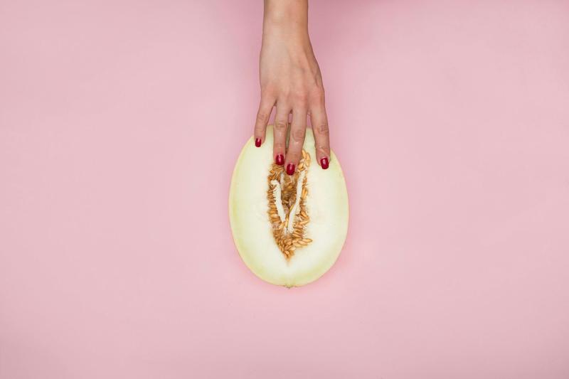 Et si la masturbation pouvait réduire les effets indésirables de la ménopause ? Et si la masturbation pouvait réduire les effets indésirables de la ménopause ?