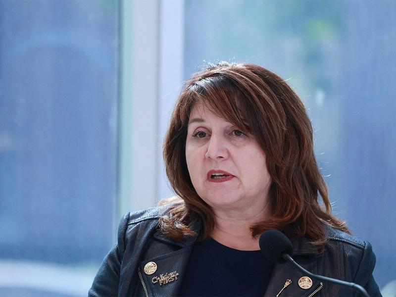 Rob Breakenridge: Government created recall mess, now they have to live with it