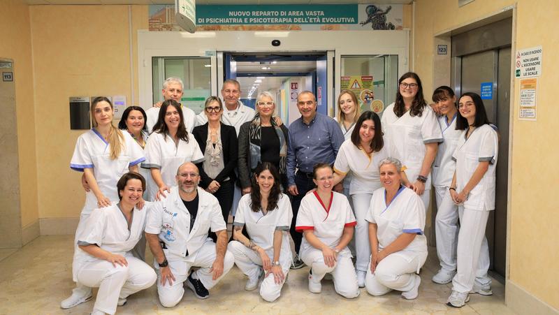 Com’è il nuovo reparto di Psichiatria e psicoterapia per gli adolescenti dell’ospedale Maggiore: musica, spazi per il relax, ascolto /