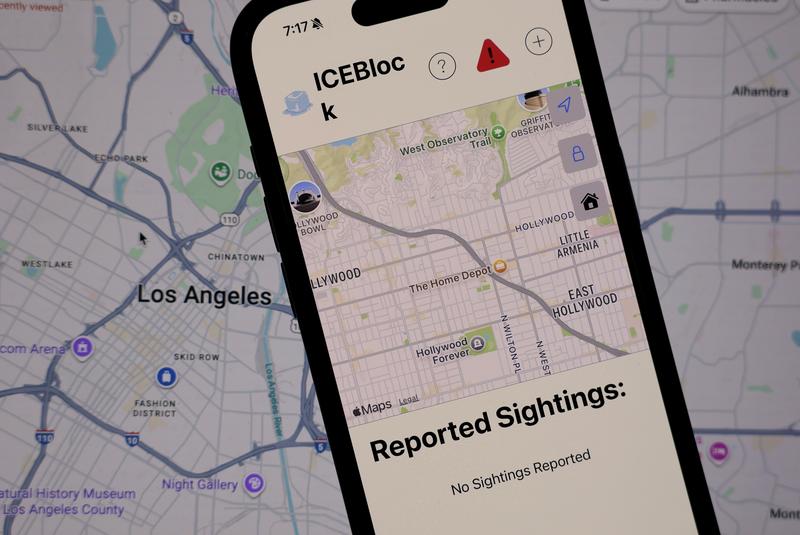 Lawsuit: White House Pushed Apple to Remove ICE Tracking App From Store