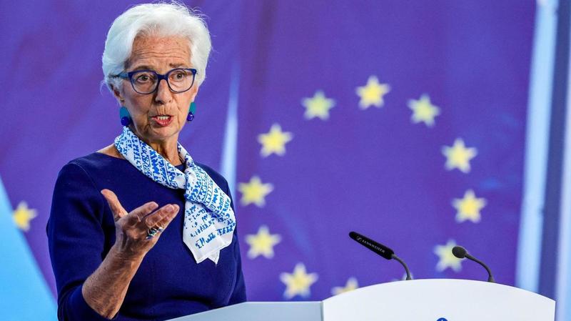 “I tassi Bce hanno toccato il fondo”. Rialzi o tagli in vista? I tre scenari: 'falco', 'colomba' e 'base' “I tassi Bce hanno toccato il fondo”. Rialzi o tagli in vista? I tre scenari: 'falco', 'colomba' e 'base'