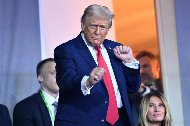 Trump Accidentally Sabotages Case for Bombings in New Interview Fiasco