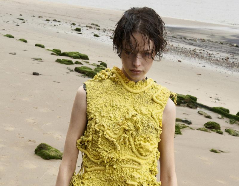 “Dirty Looks” at the Barbican Art Gallery Is Intentionally Messy “Dirty Looks” at the Barbican Art Gallery Is Intentionally Messy