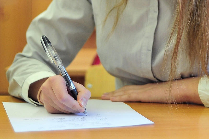 «Русская девочка уехала обратно в Казахстан»: провал экзамена по родному языку разрушил семью переселенцев