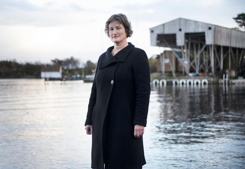 Skal vi frykte for jobbene våre hvis vi sier eller gjør noe politikerne ikke liker?