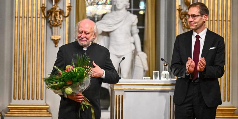 Vem ska översätta framtidens Nobelpristagare?