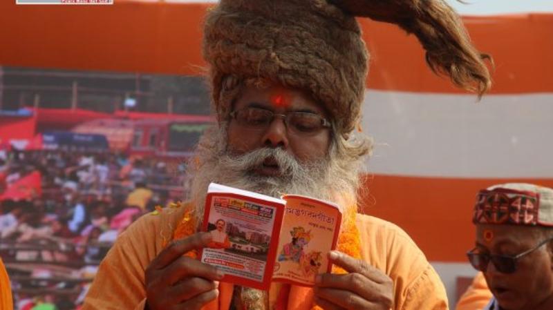 A massive tide of Hindutva roars through Kolkata Brigade