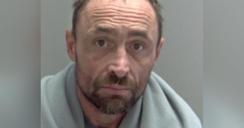 'Not exactly subtle' thief leaves his glasses at crime scene during city spree 'Not exactly subtle' thief leaves his glasses at crime scene during city spree