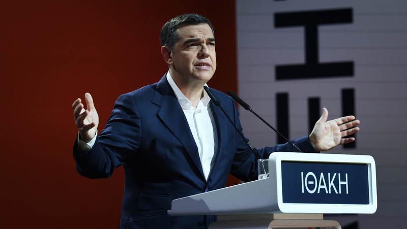 Οι παράδοξες σχέσεις του Αλέξη Τσίπρα με τον… ΣΥΡΙΖΑ Οι παράδοξες σχέσεις του Αλέξη Τσίπρα με τον… ΣΥΡΙΖΑ