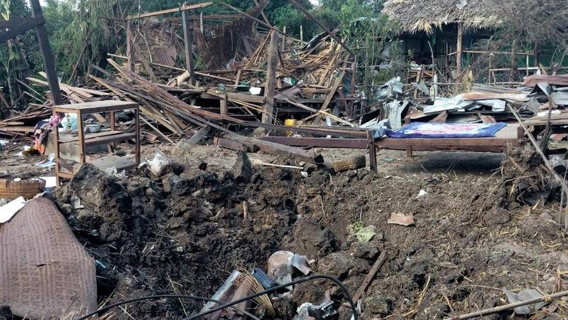 Vojska Mjanmara bombardovala seosku čajdžinicu, 18 osoba poginulo u napadu Vojska Mjanmara bombardovala seosku čajdžinicu, 18 osoba poginulo u napadu