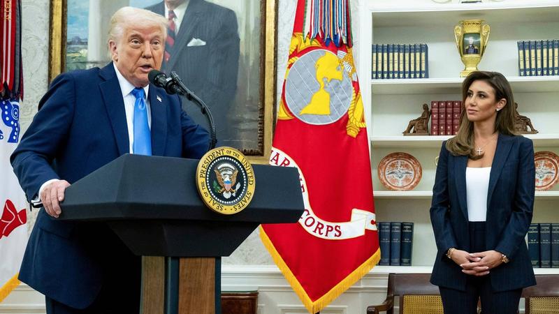 Trampova bivša advokatica prinuđena na ostavku na mesto tužiteljke