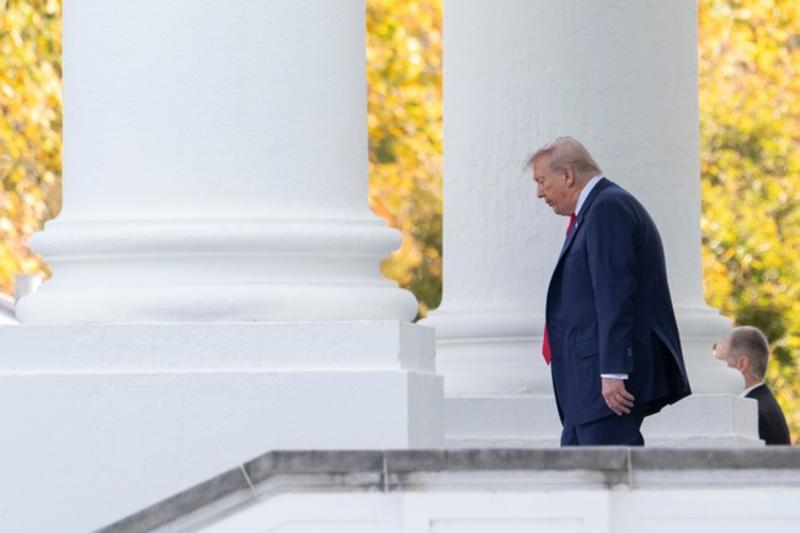 Trump's Job Is to Stay Focused on the Economy