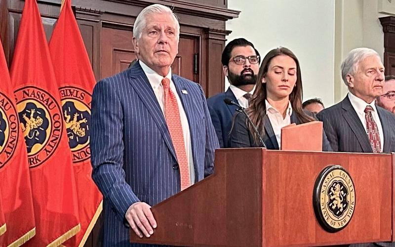 Jewish Trump ally enters NY gubernatorial race, setting up primary against Stefanik