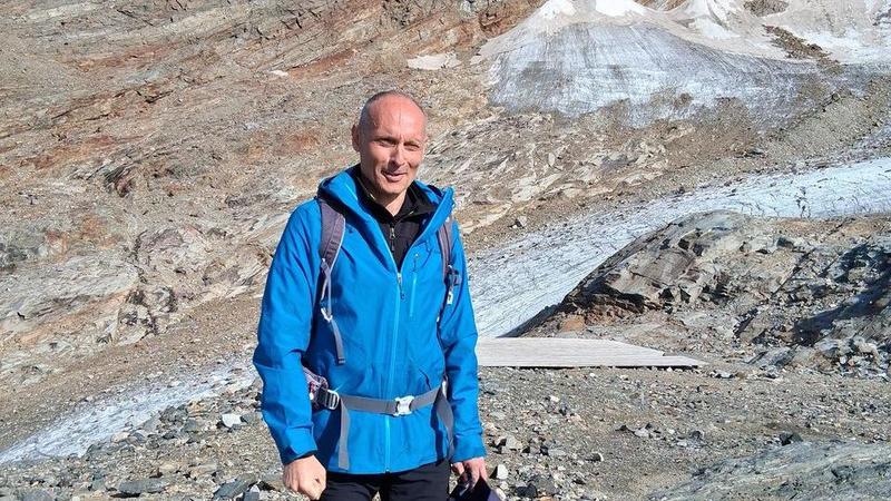 Ghiacciai, altri due giganti si sono estinti. Il caldo non dà tregua: neve perenne solo a 3.200 metri Ghiacciai, altri due giganti si sono estinti. Il caldo non dà tregua: neve perenne solo a 3.200 metri