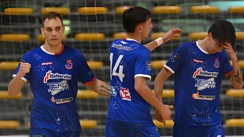 Calcio a 5 serie B. Italservice, la beffa arriva alla fine. Eta Beta continua a non perdere