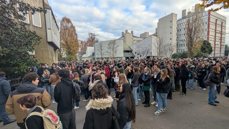 Medicina, secondo appello dopo il “semestre filtro”. In Statale solo in cento hanno accettato i voti del primo appello Medicina, secondo appello dopo il “semestre filtro”. In Statale solo in cento hanno accettato i voti del primo appello