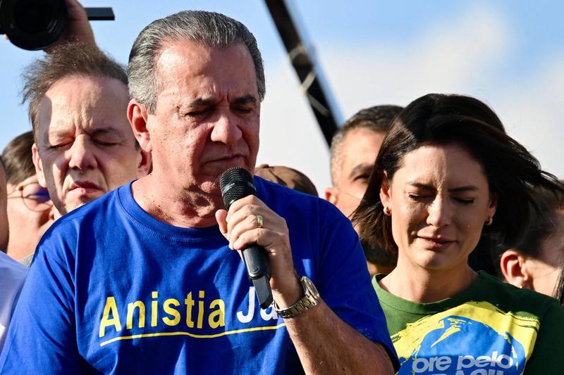 'Bolsonaro quis redução de penas porque não há votos para anistia', diz Malafaia