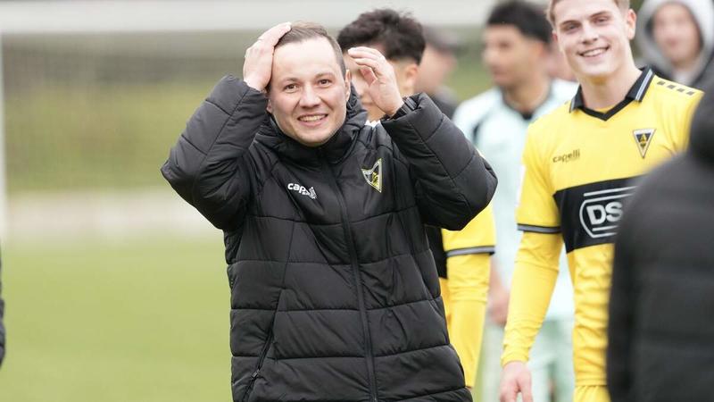 Premium Alemannias U19-Coach über Ziele, Talente und Vorbild Faton Ademi Premium Alemannias U19-Coach über Ziele, Talente und Vorbild Faton Ademi