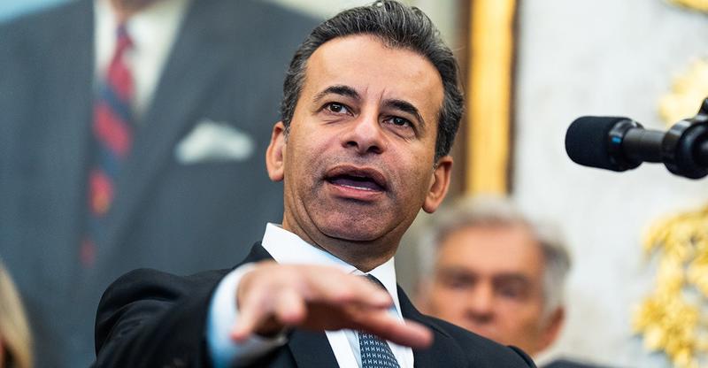 EXCLUSIVE: FDA Chief Says He Has ‘Moral Duty’ to Expose COVID-19 Vaccine Deaths