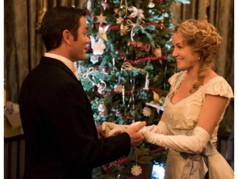 Cozy up with a holiday mystery from the library