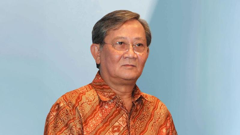 Tobacco Heir Putera Sampoerna Exits Palm Oil, Eyes New Frontiers