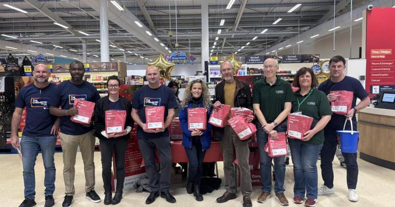 'Happy Christmas' from Senedd MS for Newport East