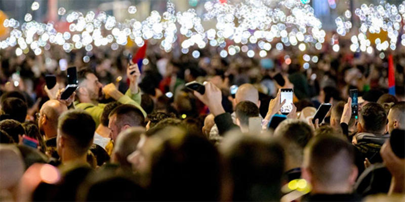 La nueva fragilidad: la consolidación de la paz se une a la democracia digital