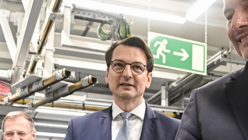 Ko je Milan Nedeljković, rođeni Kruševljanin i novi prvi čovek BMW-a? Ko je Milan Nedeljković, rođeni Kruševljanin i novi prvi čovek BMW-a?