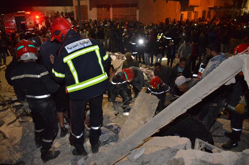 19 muertos y 16 heridos tras el derrumbe de dos edificios residenciales en Marruecos 19 muertos y 16 heridos tras el derrumbe de dos edificios residenciales en Marruecos