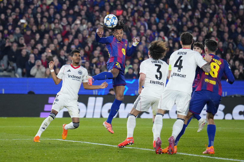 El Barça firma cuatro remontadas seguidas por primer vez en su historia El Barça firma cuatro remontadas seguidas por primer vez en su historia